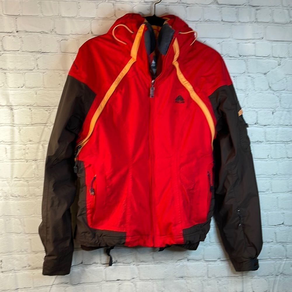 Nike Red and Gray Boys Jacket, size medium, storm fit, 2 zipper front‎ pockets